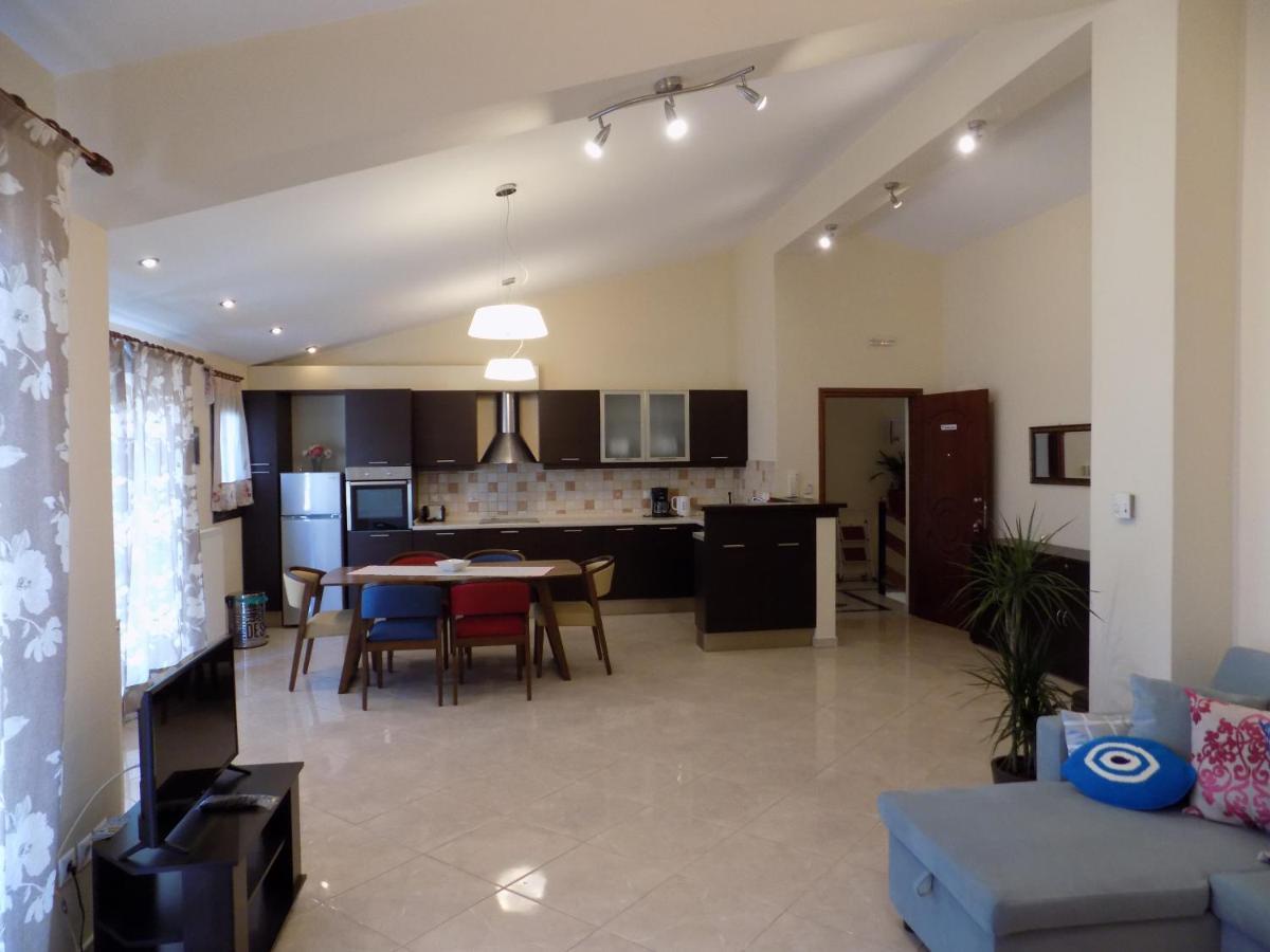 Appartement Rhodon House à Skiathos Chora Extérieur photo