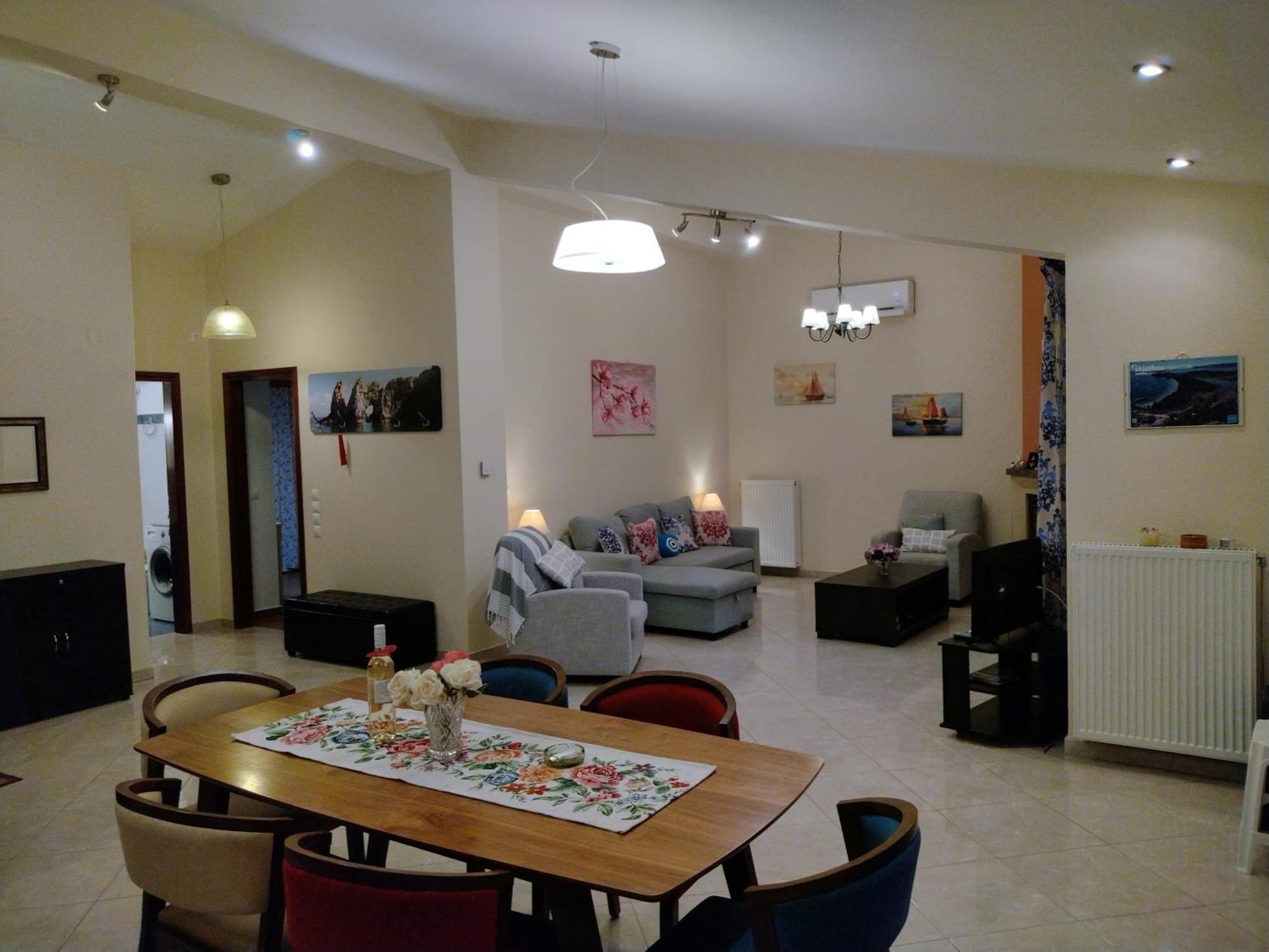 Appartement Rhodon House à Skiathos Chora Extérieur photo