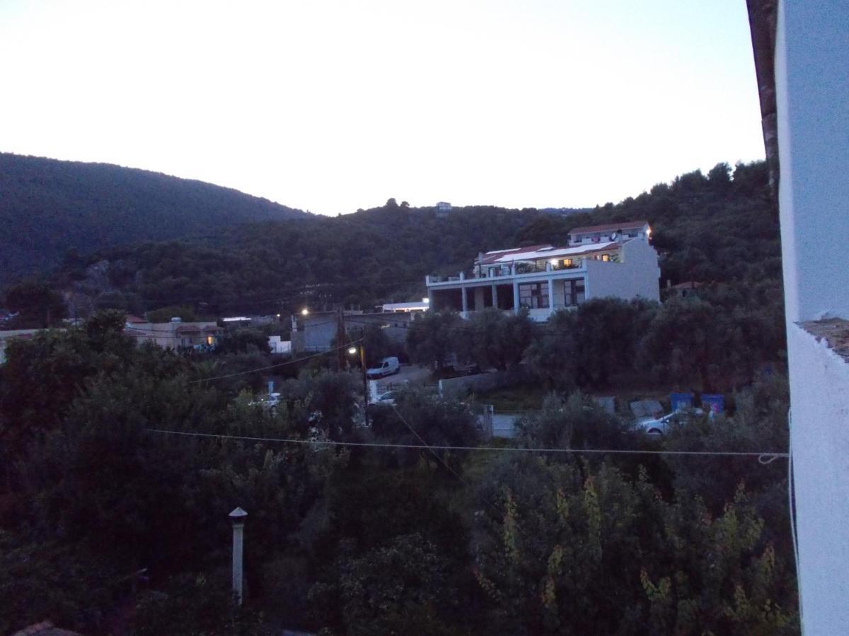 Appartement Rhodon House à Skiathos Chora Extérieur photo